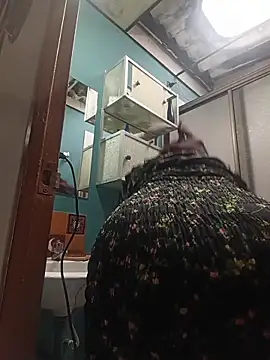 IsisBlake online show from 02.18.26