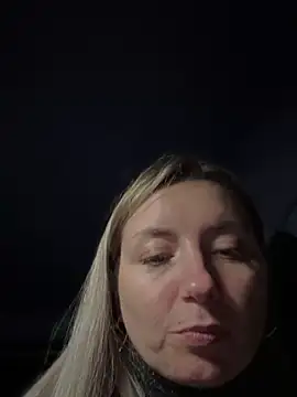 Snapshot of Crazy-Rosa chatting on 03.13.25 Crazy-Rosa online show from 03.13.25