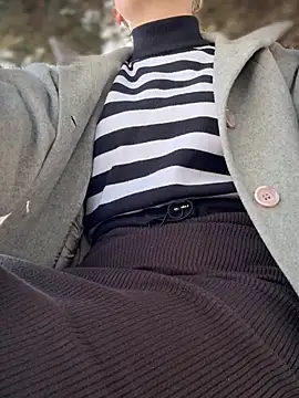 Snapshot of Crazy-Rosa chatting on 02.19.26 Crazy-Rosa online show from 02.19.26