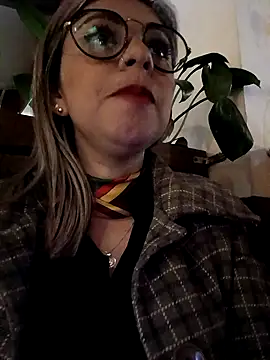 Snapshot of Cata_Office-12 chatting on 12.03.24 Cata Office-12 online show from 12.03.24