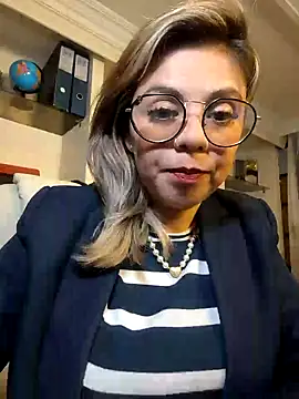 Snapshot of Cata_Office-12 chatting on 01.03.25 Cata Office-12 online show from 01.03.25