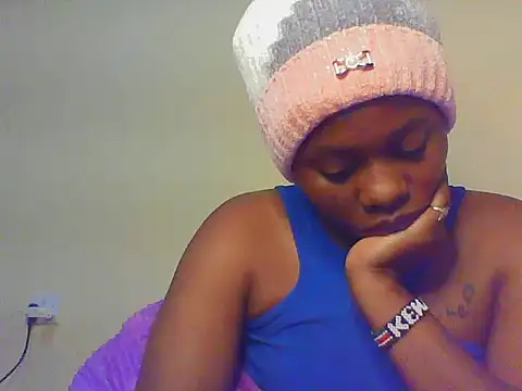 EBONYVANILLA02 online show from 11.11.25