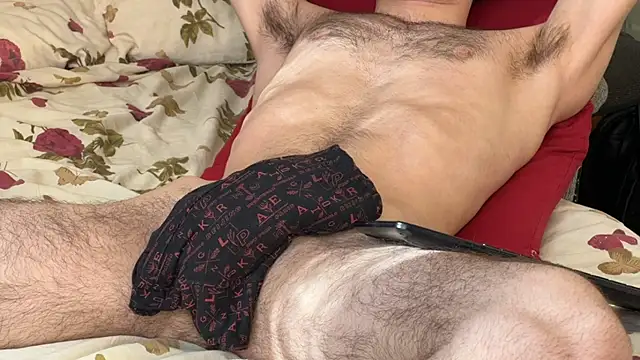 Snapshot of Stick_Twlx chatting on 02.13.25 Stick Twlx online show from 02.13.25