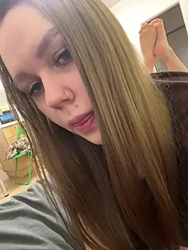 Marylallka5 online show from 02.24.26