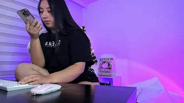 Gaby Miller22 online show from 12.11.24