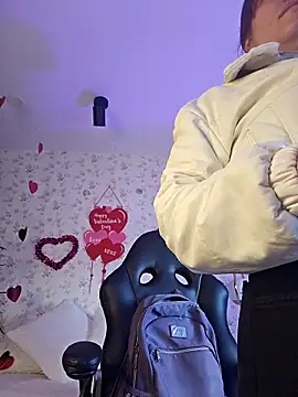 valery mora online show from 02.20.25