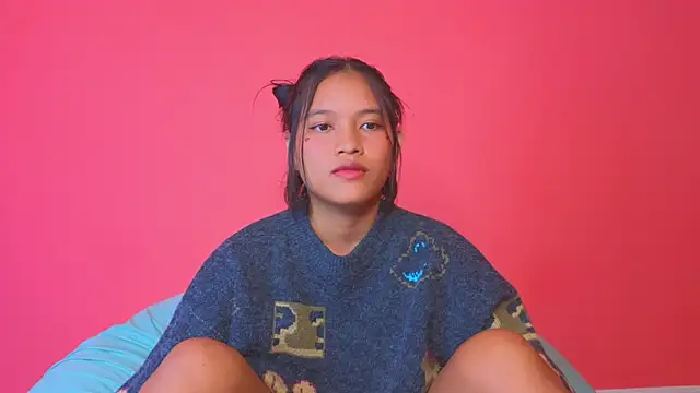 Natsu   online show from 12.02.24