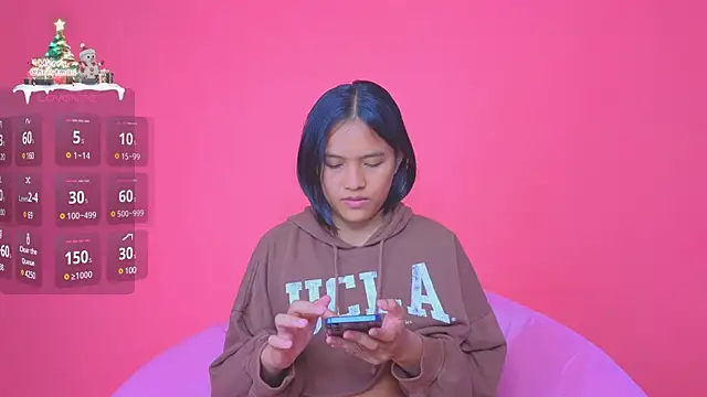 Natsu   online show from 01.03.25