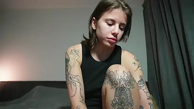 MazzyDoll online show from 03.01.25