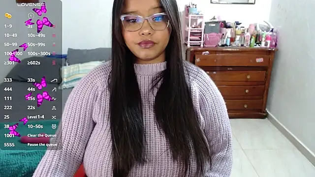 Snapshot of AINARA__STONE chatting on 09.27.25 AINARA STONE online show from 09.27.25