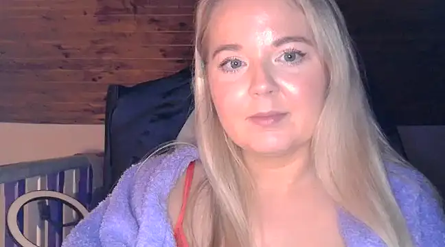 Snapshot of Jessica69G chatting on 02.20.25 Jessica69G online show from 02.20.25