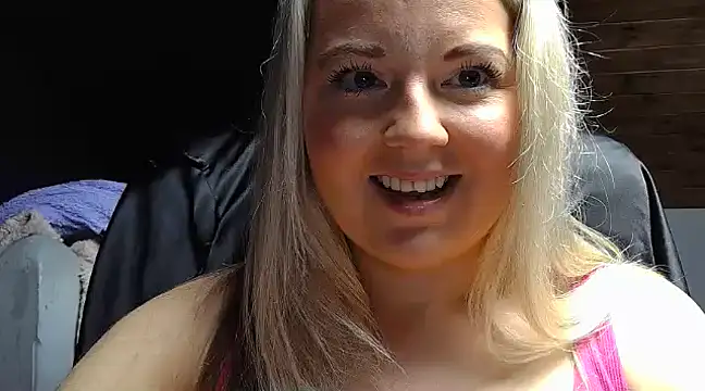 Snapshot of Jessica69G chatting on 03.14.25 Jessica69G online show from 03.14.25