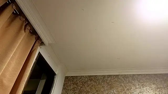 stella xue online show from 10.24.25