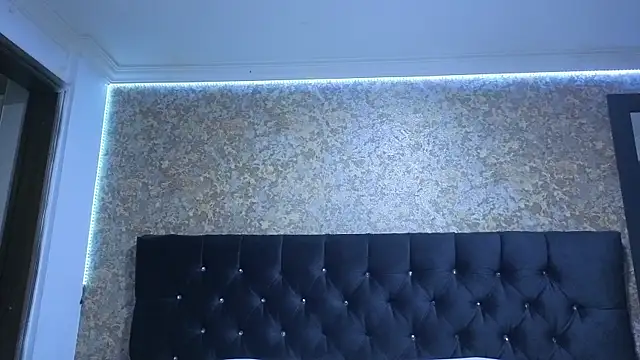 stella xue online show from 11.24.25