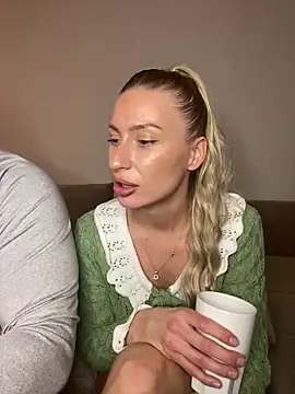 belle98 online show from 12.13.25