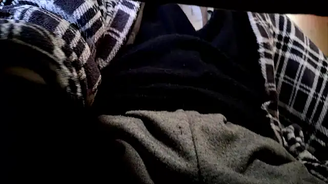 hidenyan02 online show from 12.06.24