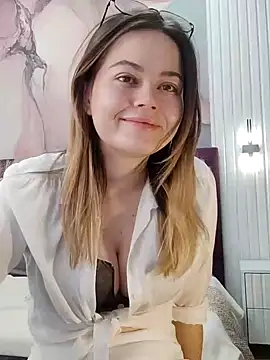 Snapshot of Kelly_Cuutie chatting on 01.30.25 Kelly Cuutie online show from 01.30.25