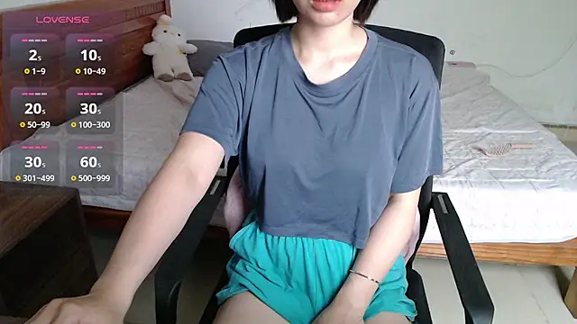 Baby Claraa online show from 03.27.26