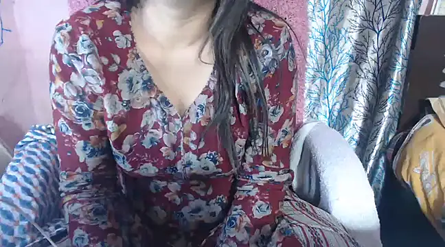 Manpreet cute online show from 02.05.25