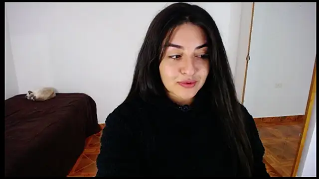 Snapshot of moritalatina chatting on 09.22.25 moritalatina online show from 09.22.25