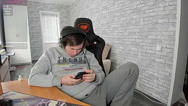 iliaskrislove online show from 02.24.25