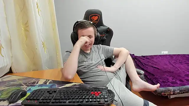 iliaskrislove online show from 12.16.25