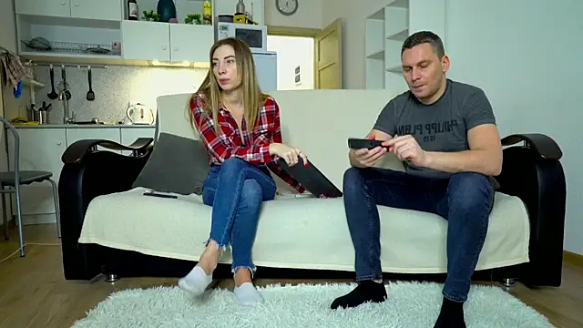 Snapshot of littlesweettifany chatting on 02.09.25 littlesweettifany online show from 02.09.25