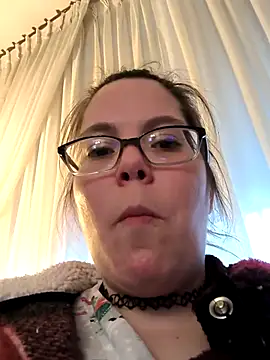 Snapshot of FreakNastyLacie chatting on 03.03.25 FreakNastyLacie online show from 03.03.25