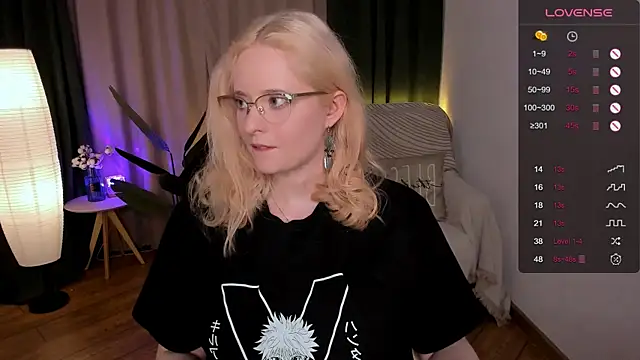 Aemilia  online show from 02.05.25