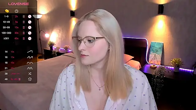 Aemilia  online show from 02.18.25