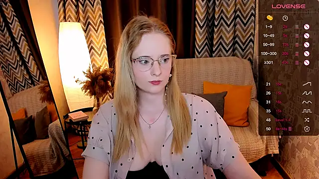 Aemilia  online show from 09.15.25