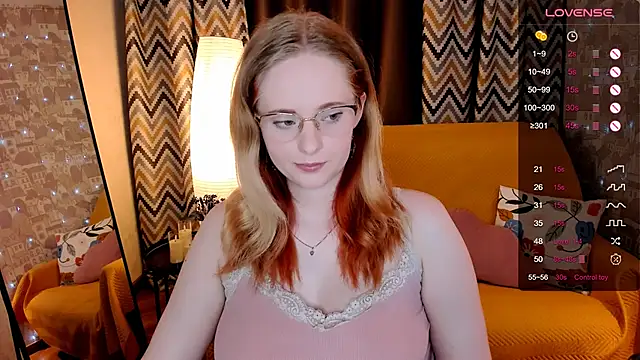 Aemilia  online show from 04.21.26