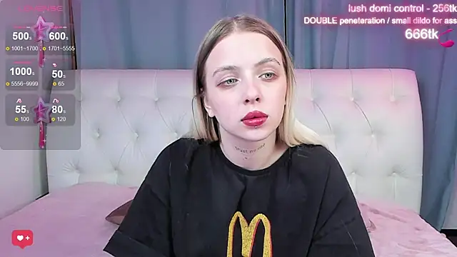 Alice Halle online show from 10.14.25