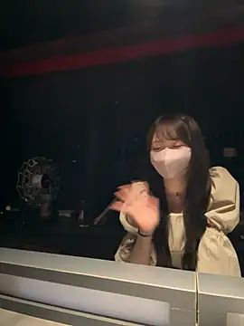 Snapshot of yuki-chi chatting on 05.06.26 yuki-chi online show from 05.06.26