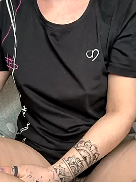 Linalicious online show from 03.02.26