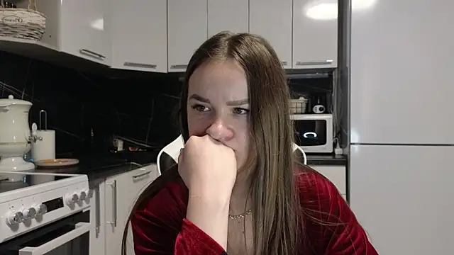 Snapshot of Strip-Lady chatting on 01.19.25 Strip-Lady online show from 01.19.25