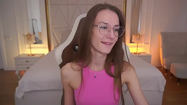 CozyMell online show from 02.04.26