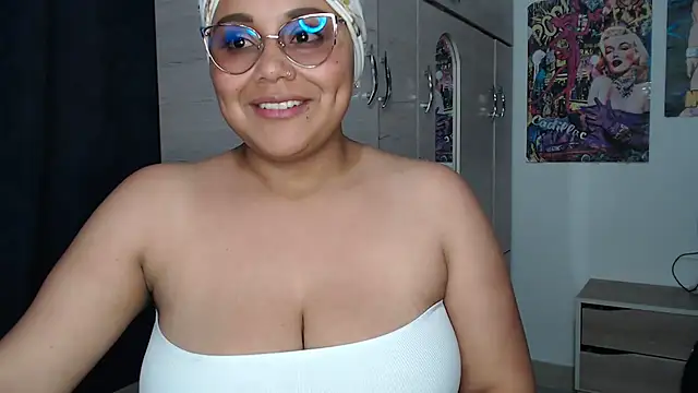 SWEETT CORY online show from 09.26.25