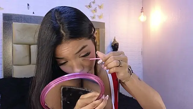 ximenawilliamss online show from 11.11.25