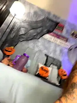 antonelaswete02 online show from 10.27.25