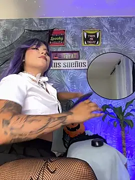 antonelaswete02 online show from 10.29.25