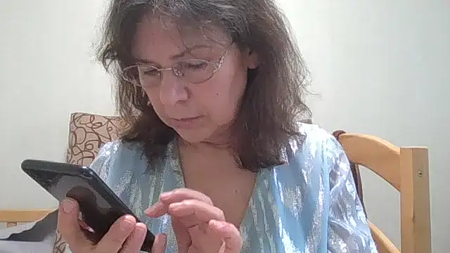 HollyJewel online show from 02.27.26