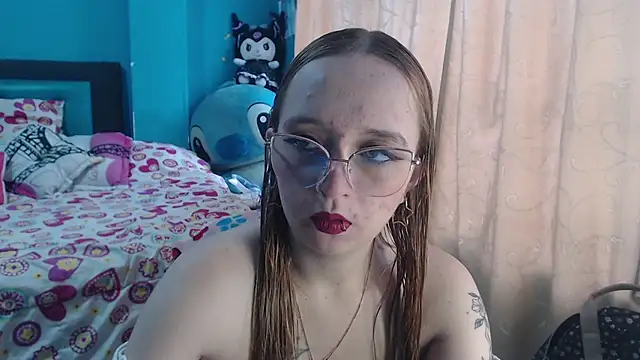 Liaroberts1 online show from 03.05.25