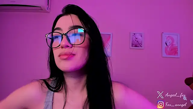 angeel fox online show from 04.13.26