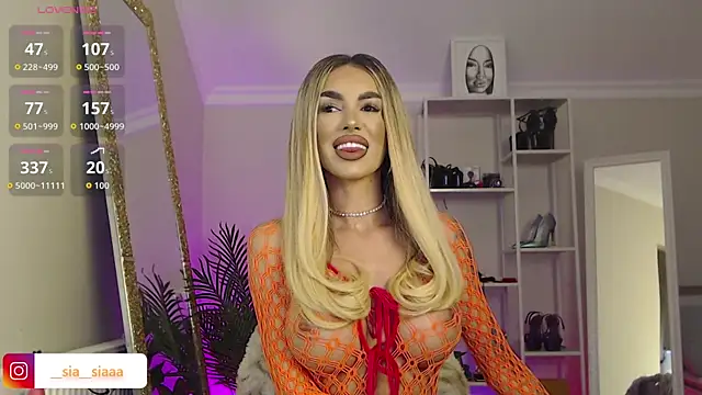 ArianaArianna online show from 04.07.26