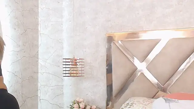 JoannaStanford online show from 12.22.24