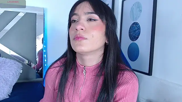 ZaraDames  online show from 02.16.25