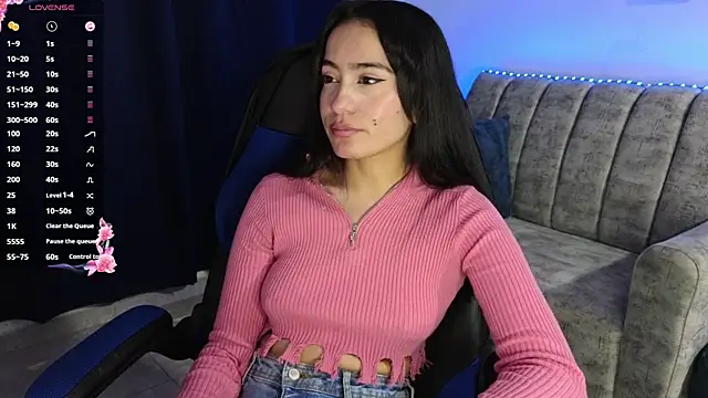 ZaraDames  online show from 12.23.25