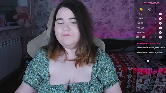 Estelle Hicks online show from 01.10.26