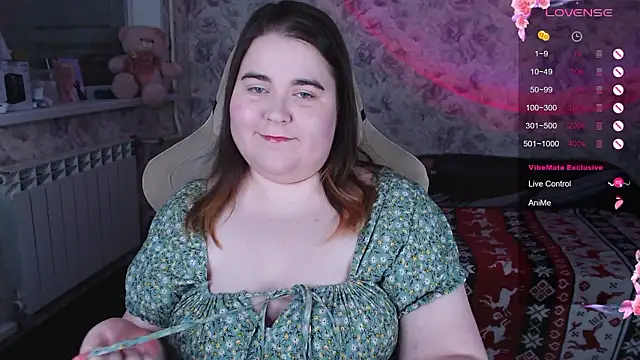 Snapshot of Estelle_Hicks chatting on 02.04.26 Estelle Hicks online show from 02.04.26